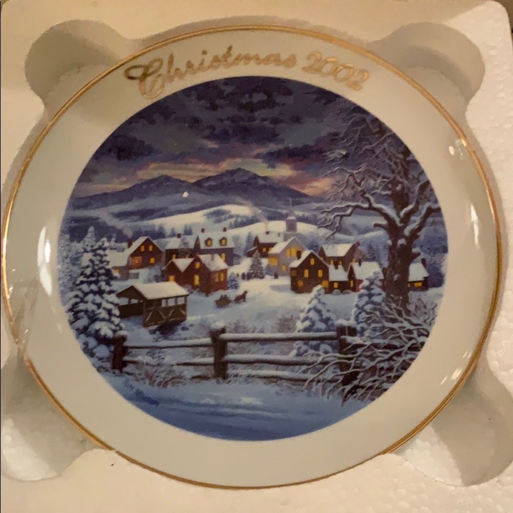 Avon Christmas Plate